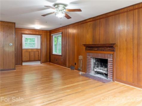 289 White Pine Drive Asheville NC 28805