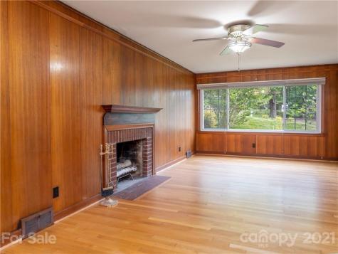 289 White Pine Drive Asheville NC 28805