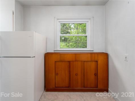 289 White Pine Drive Asheville NC 28805