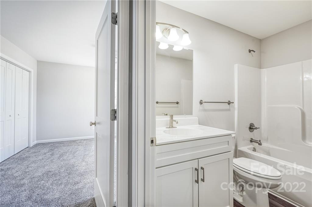 39 Cherry Laurel Lane Swannanoa NC 28778