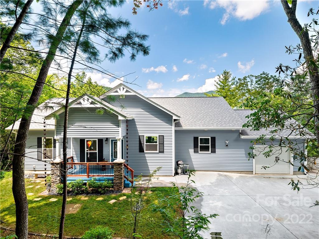 28 Windsong Drive Fairview NC 28730