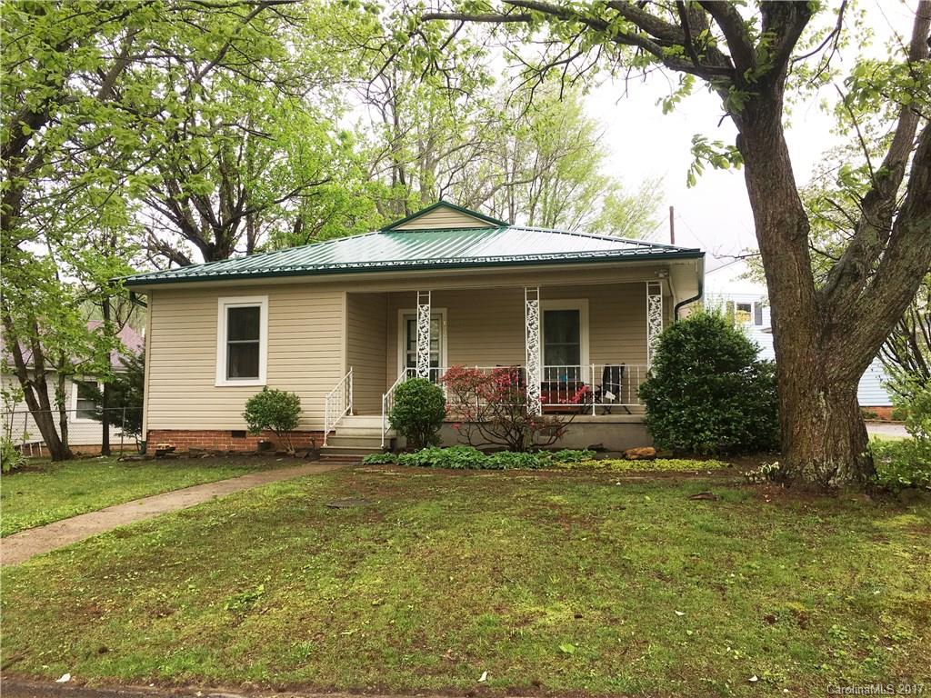 122 Edwards Avenue Swannanoa NC 28778
