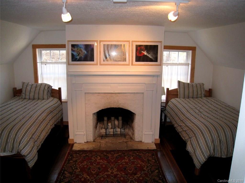 2100 Bald Mountain Road Burnsville NC 28714
