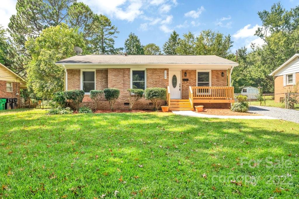 4826 Ridgeley Drive Charlotte NC 28208