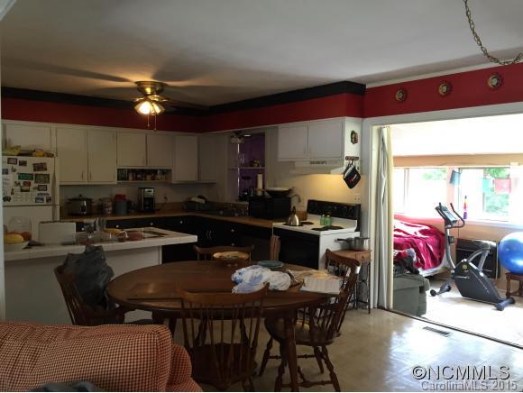 37 Pleasant Ridge Drive Asheville NC 28805