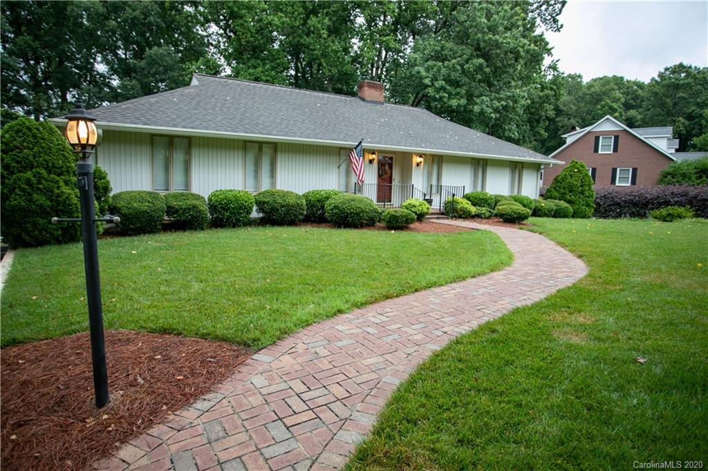 1624 Heatherloch Drive Gastonia NC 28054