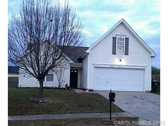 8216 Weeping Fig Lane Charlotte NC 28215