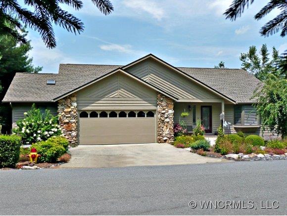 39 Hillcreek Drive Asheville NC 28804
