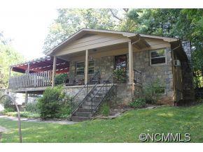 16 Ridgewood Avenue Weaverville NC 28787
