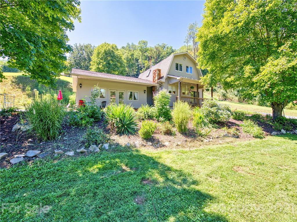 31 Lowe Drive Waynesville NC 28786