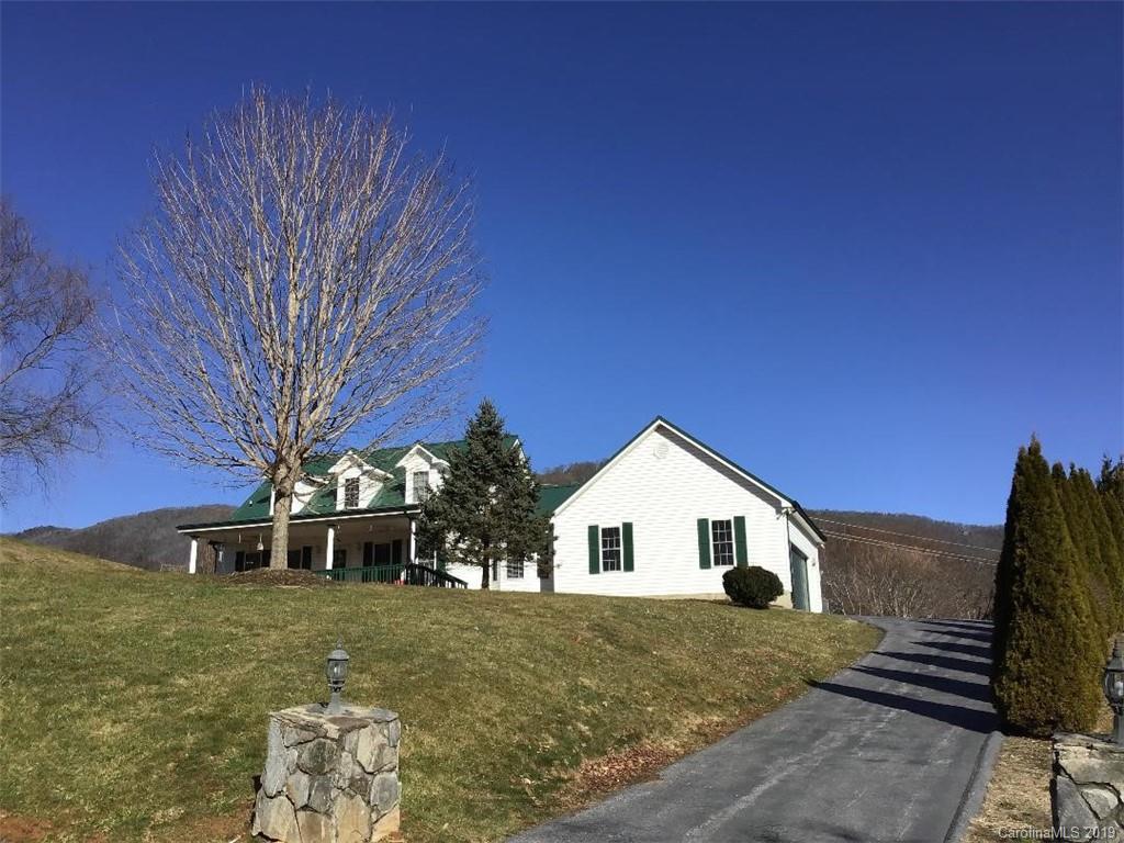 64 Squaw Ridge Road Waynesville NC 28786