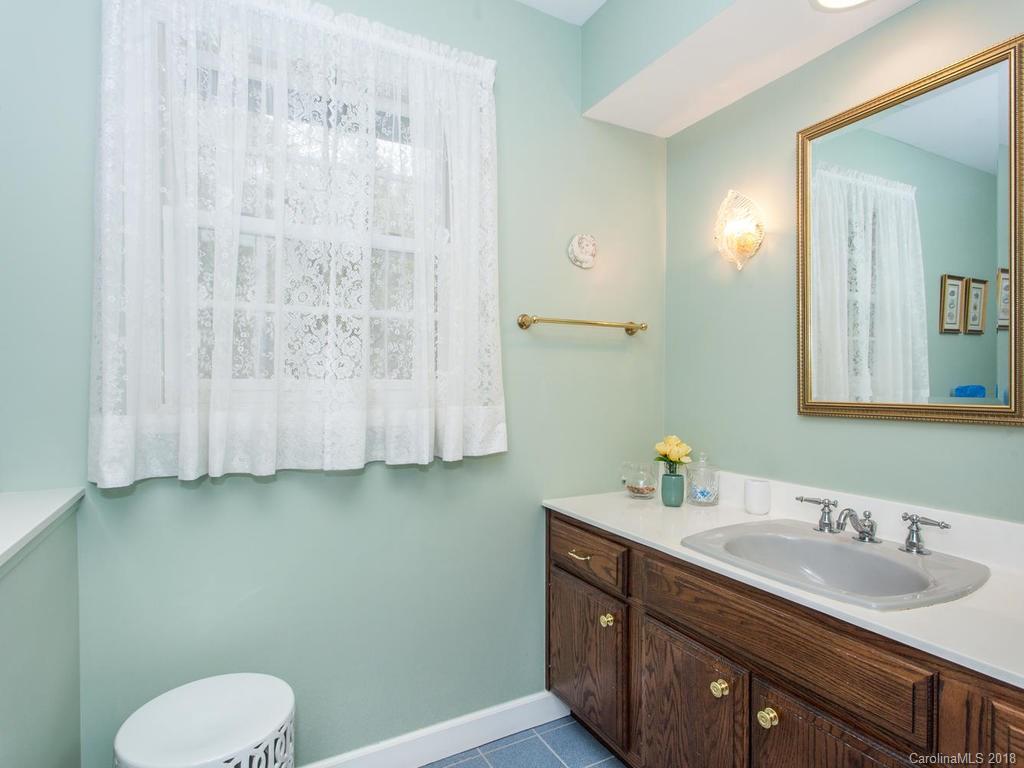 128 Eastmoor Drive Asheville NC 28805