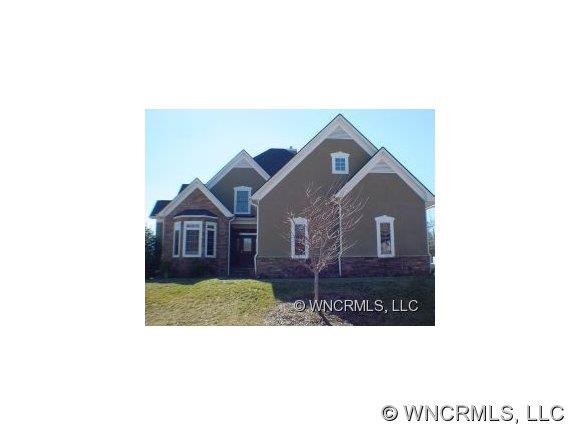 25 Thrash Drive Candler NC 28715