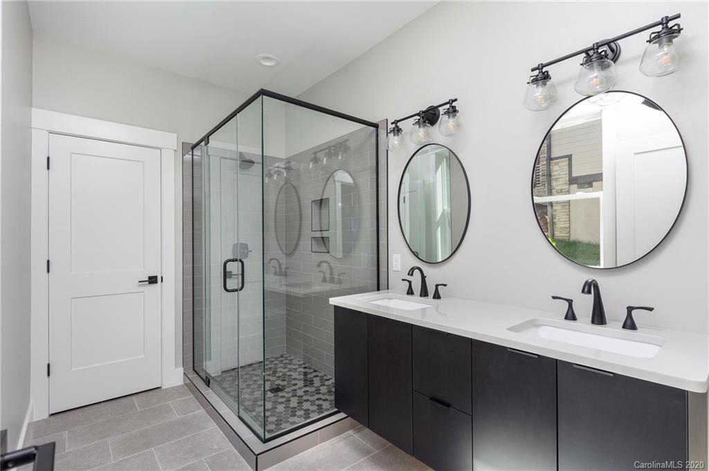 8 Ledgestone Drive Fairview NC 28730