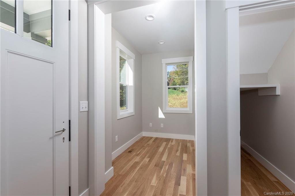 8 Ledgestone Drive Fairview NC 28730