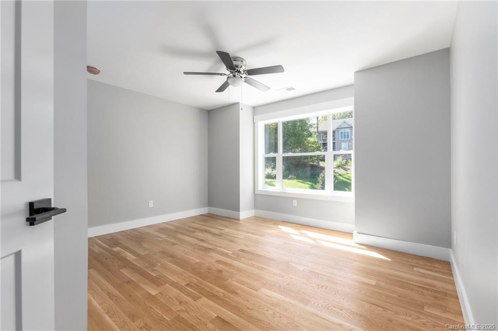 8 Ledgestone Drive Fairview NC 28730