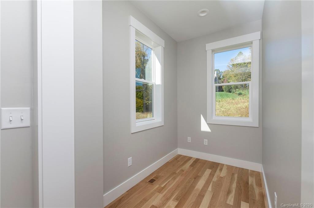 8 Ledgestone Drive Fairview NC 28730