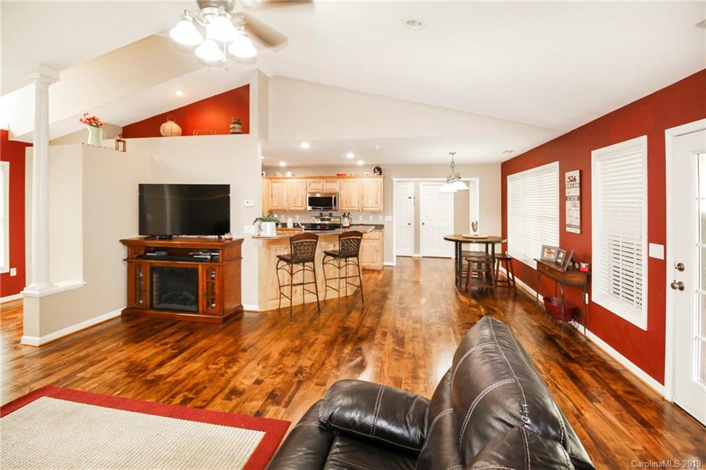 411 Timberland Drive Marion NC 28752
