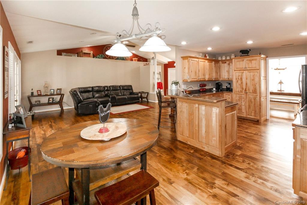 411 Timberland Drive Marion NC 28752