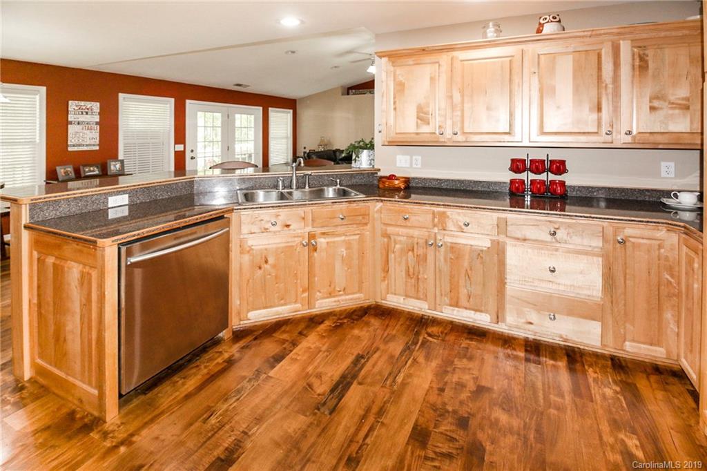 411 Timberland Drive Marion NC 28752