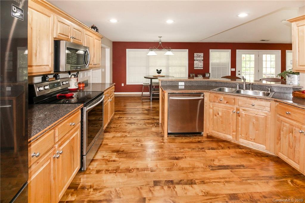 411 Timberland Drive Marion NC 28752