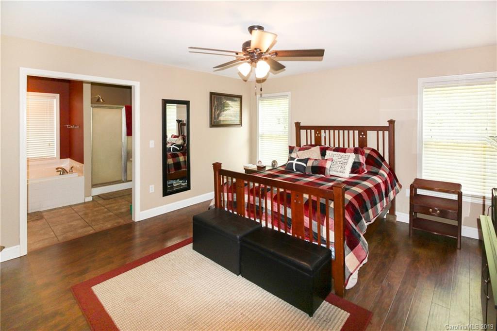 411 Timberland Drive Marion NC 28752