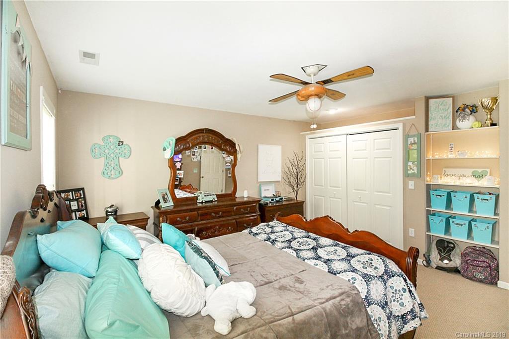 411 Timberland Drive Marion NC 28752