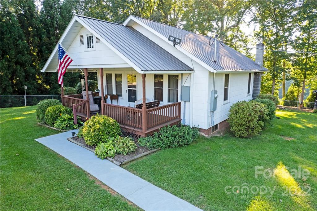 1644 Bear Creek Road Leicester NC 28748