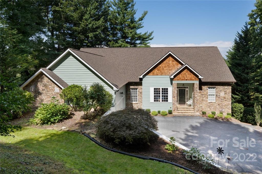 104 Tarnhill Drive Flat Rock NC 28731