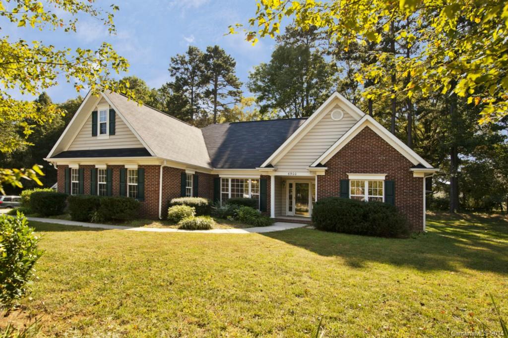 6900 Flaxton Drive Charlotte NC 28227