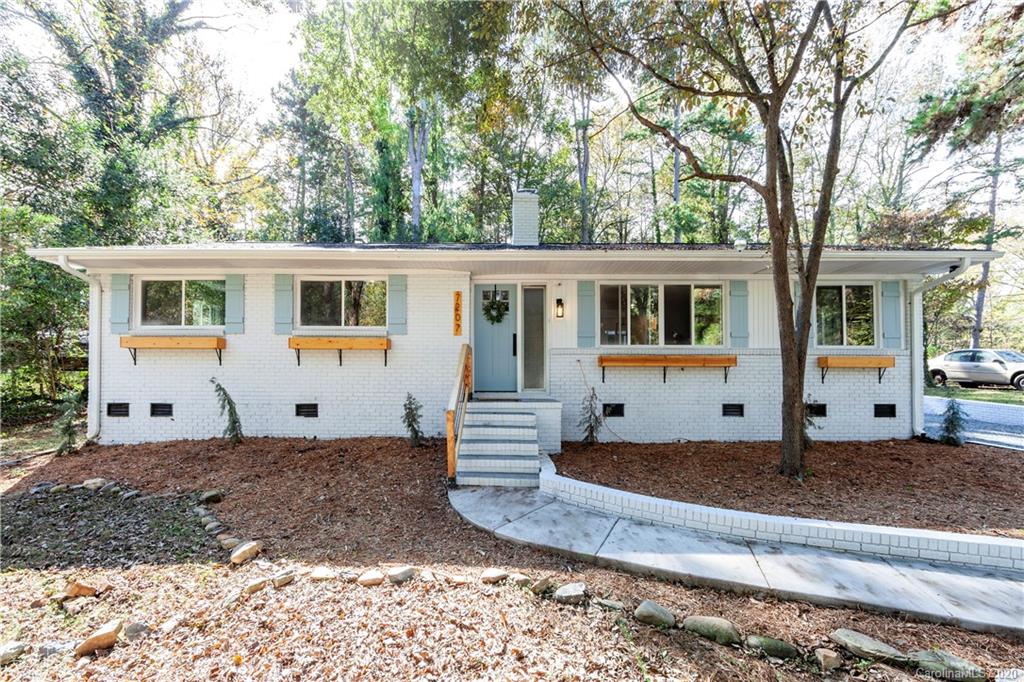 7207 Linda Lake Drive Charlotte NC 28215