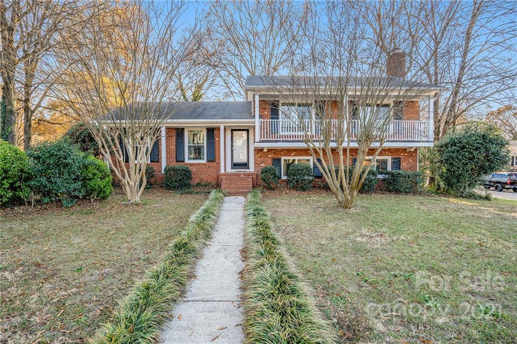 1000 Rocky Ridge Drive Charlotte NC 28217