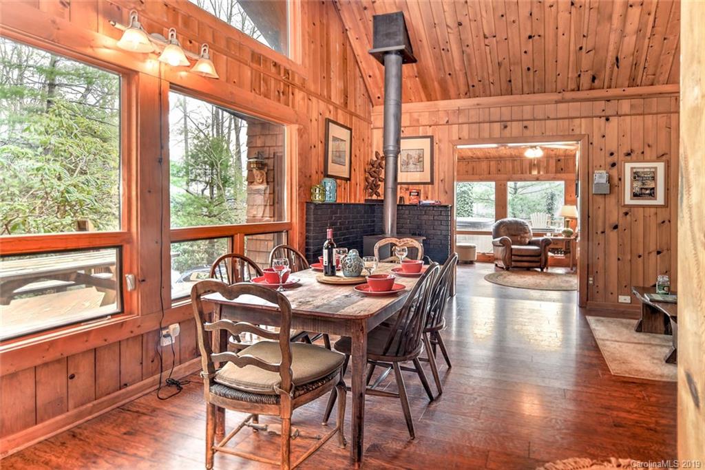 108 Buffalo Trail Asheville NC 28805