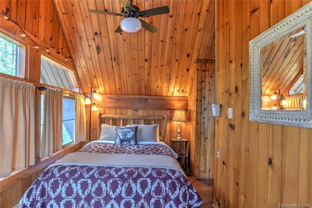 108 Buffalo Trail Asheville NC 28805