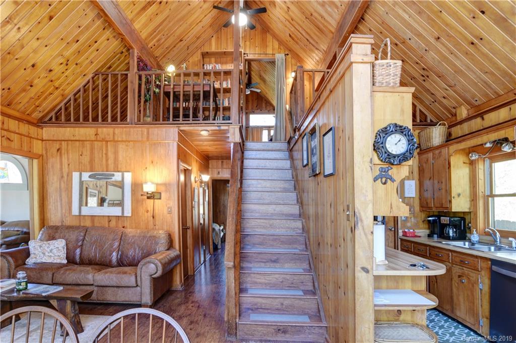 108 Buffalo Trail Asheville NC 28805