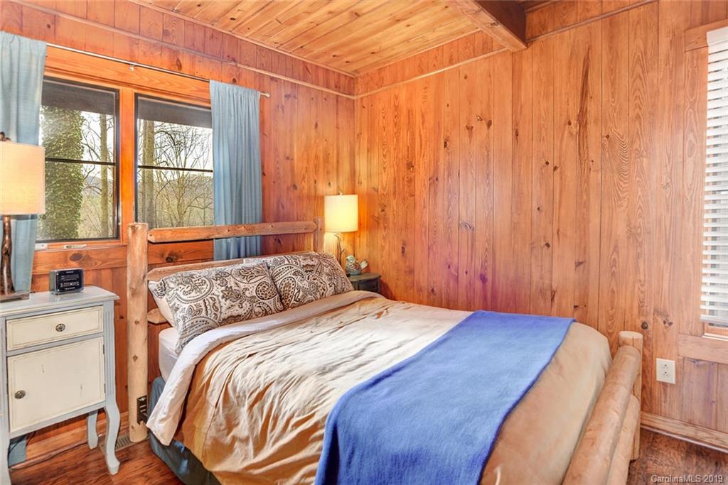 108 Buffalo Trail Asheville NC 28805