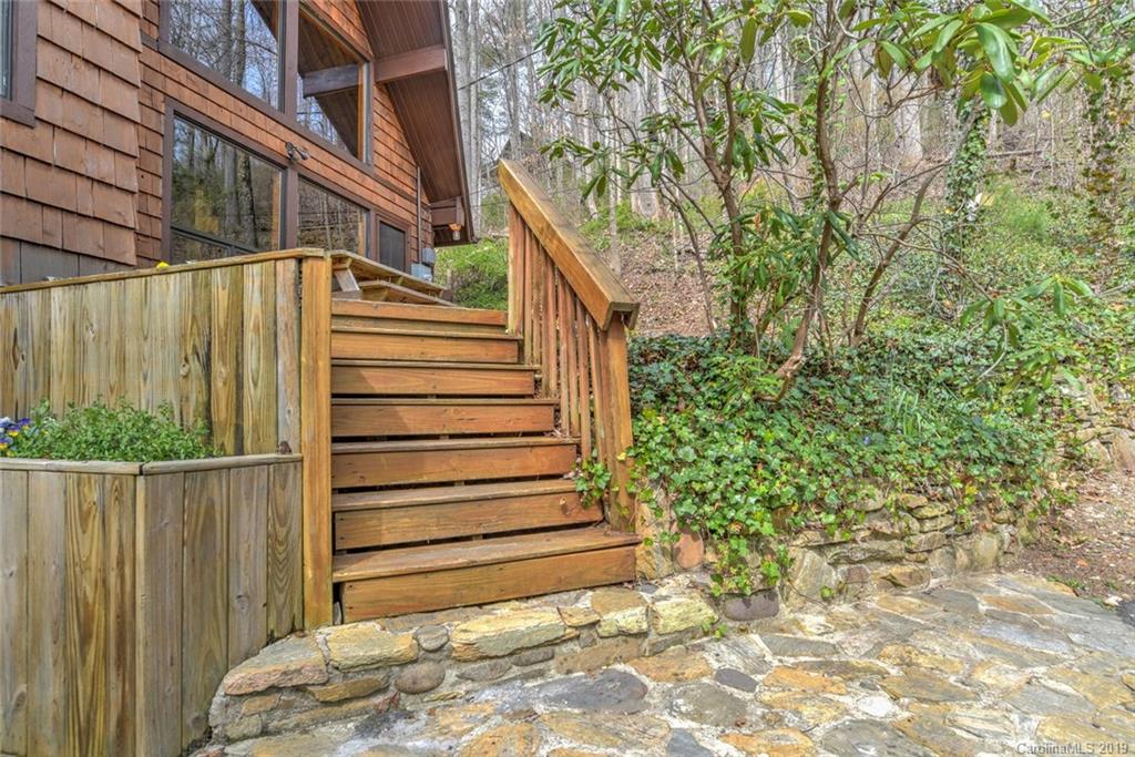 108 Buffalo Trail Asheville NC 28805