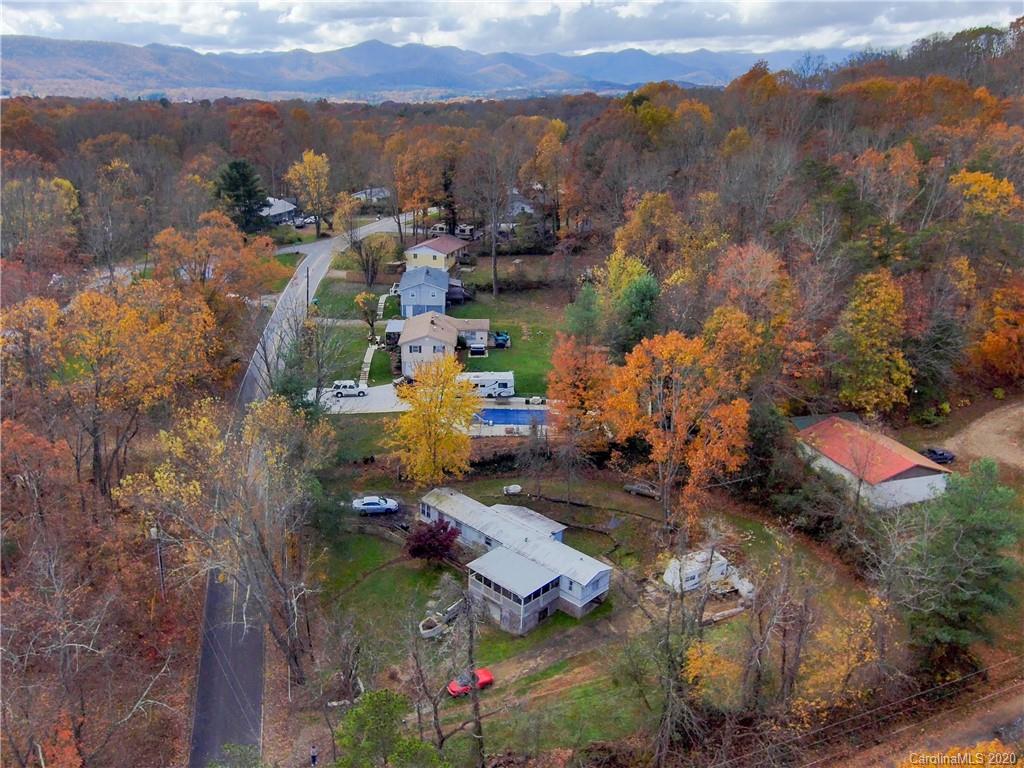 347 Oak Hill Road Candler NC 28715