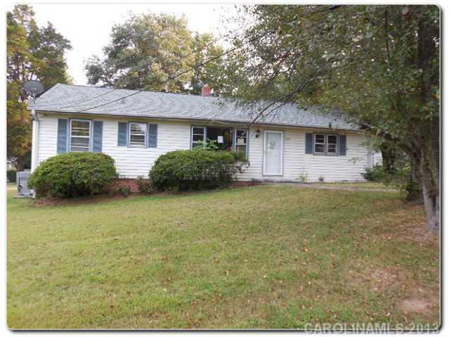 2235 Glenraven Avenue Gastonia NC 28052