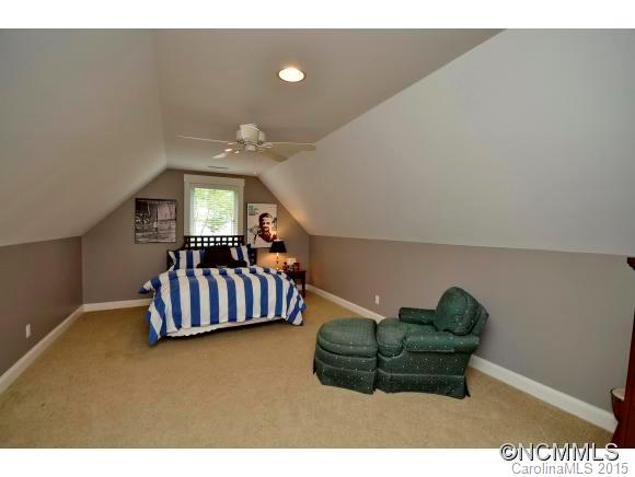 94 Sonnet Lane Asheville NC 28804