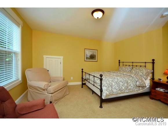 94 Sonnet Lane Asheville NC 28804