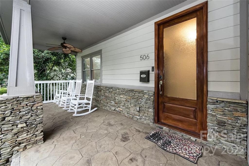 506 Ideal Way Charlotte NC 28203
