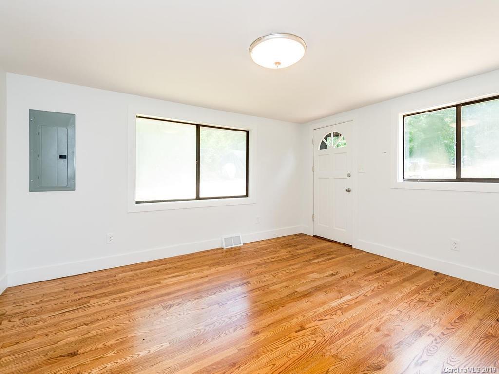 56 Deaver Park Circle Asheville NC 28806