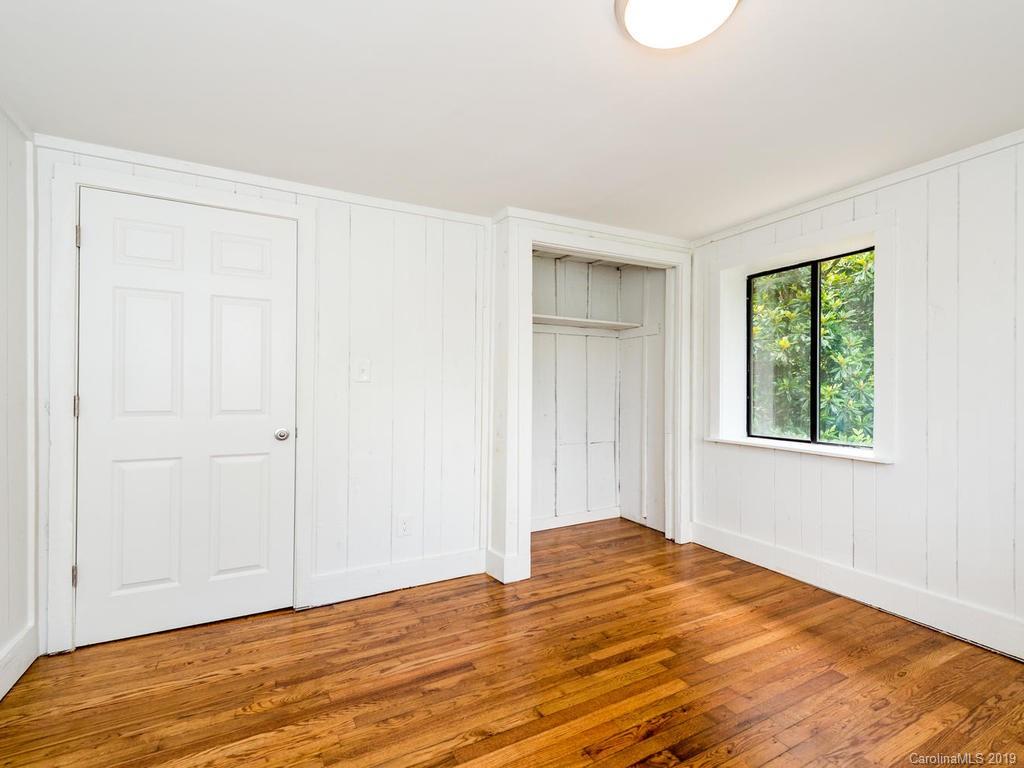 56 Deaver Park Circle Asheville NC 28806