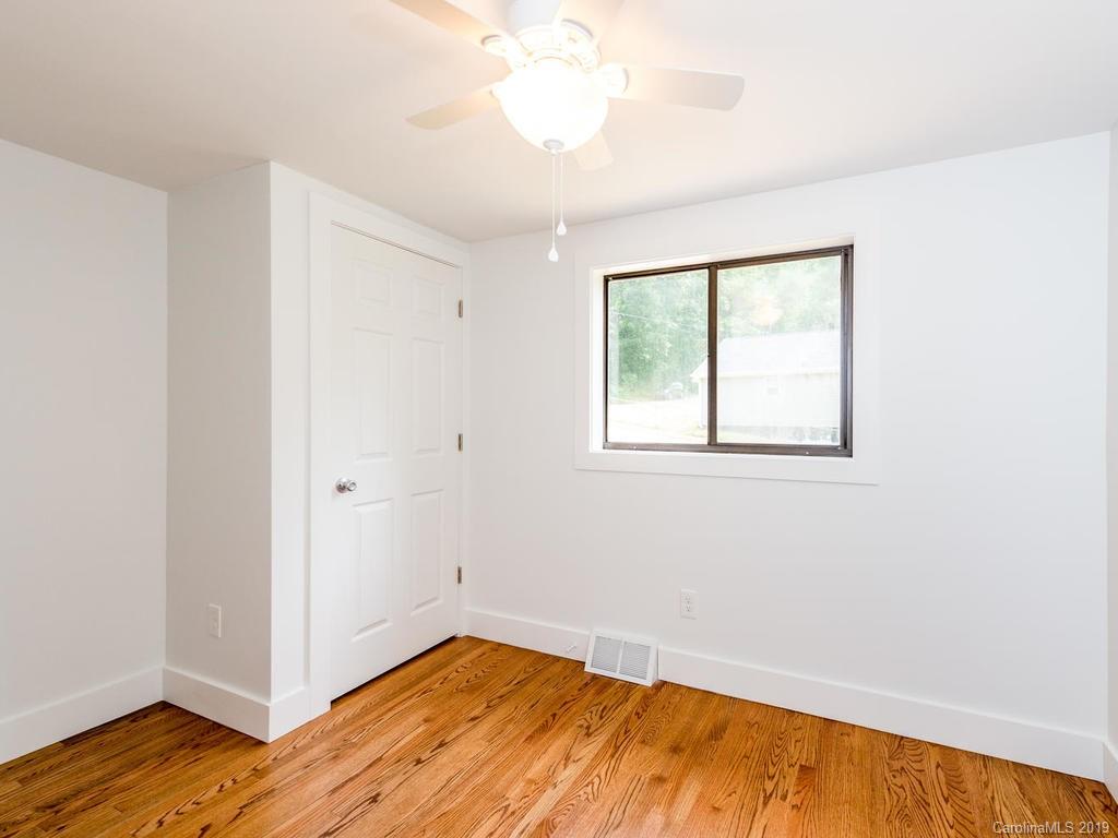 56 Deaver Park Circle Asheville NC 28806