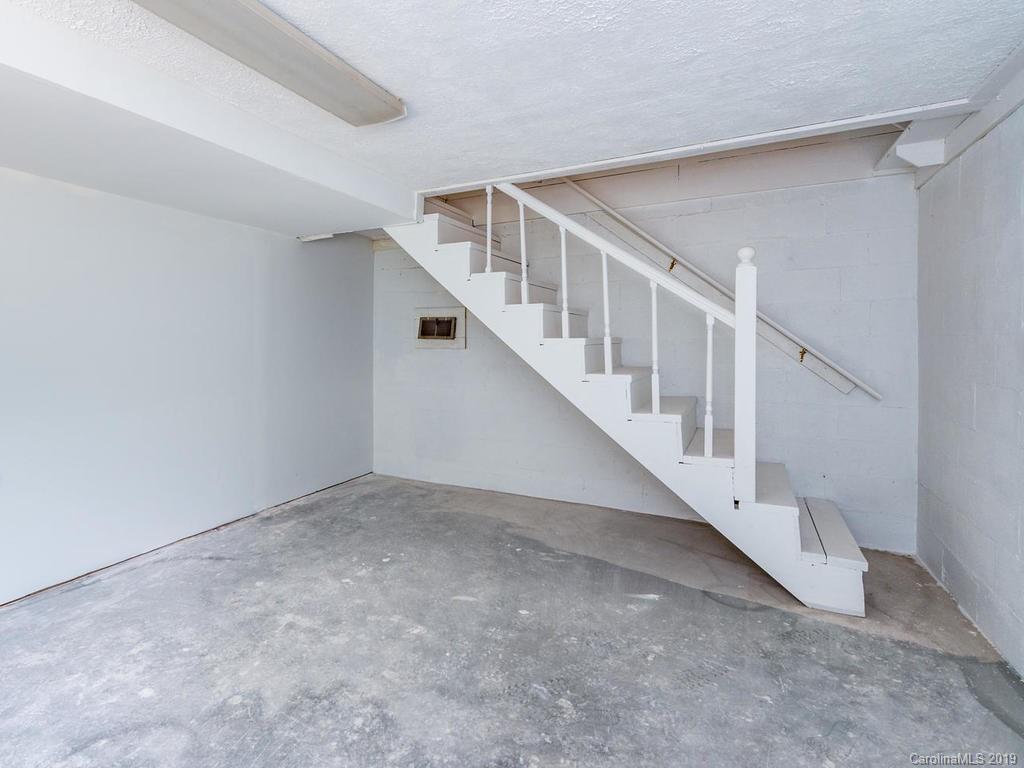 56 Deaver Park Circle Asheville NC 28806