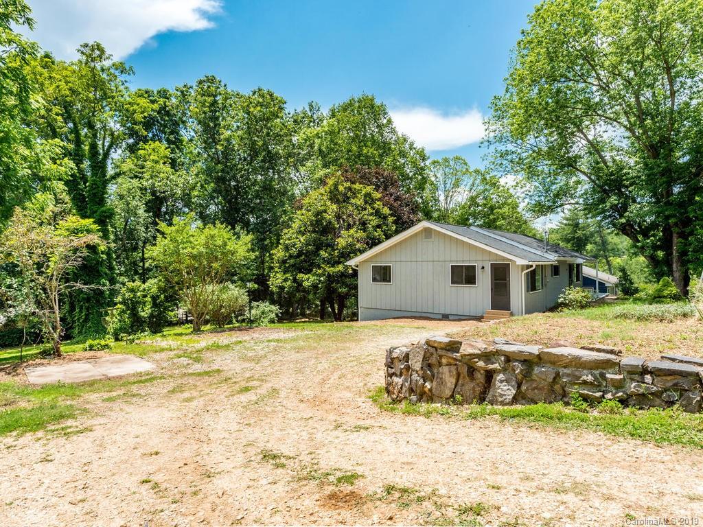 56 Deaver Park Circle Asheville NC 28806