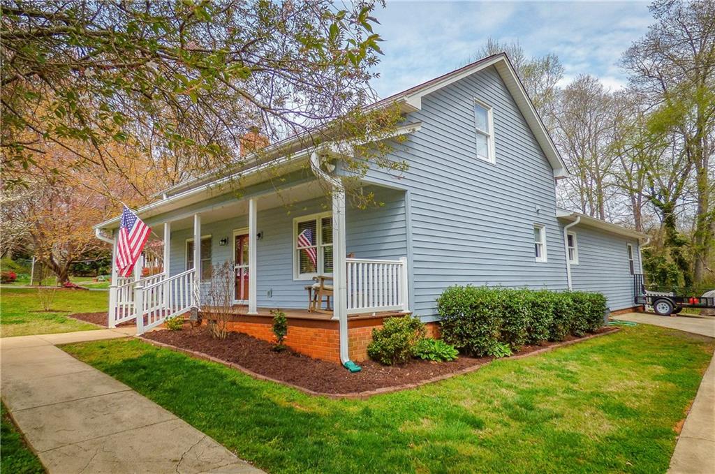 2105 22nd Avenue Ne Hickory NC 28601