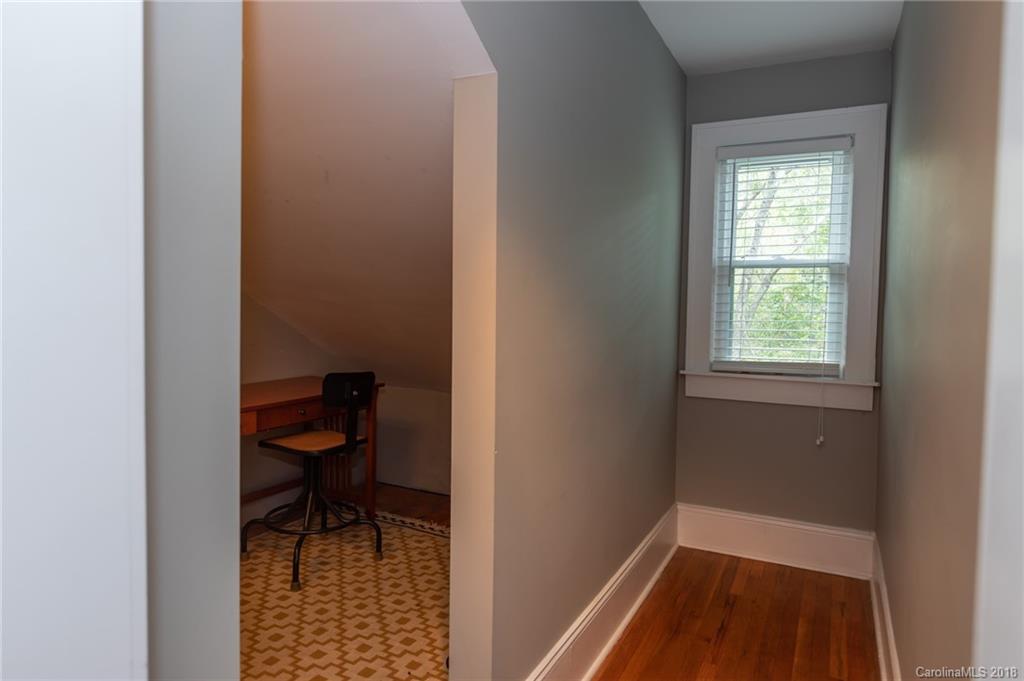 57 Linden Avenue Asheville NC 28801