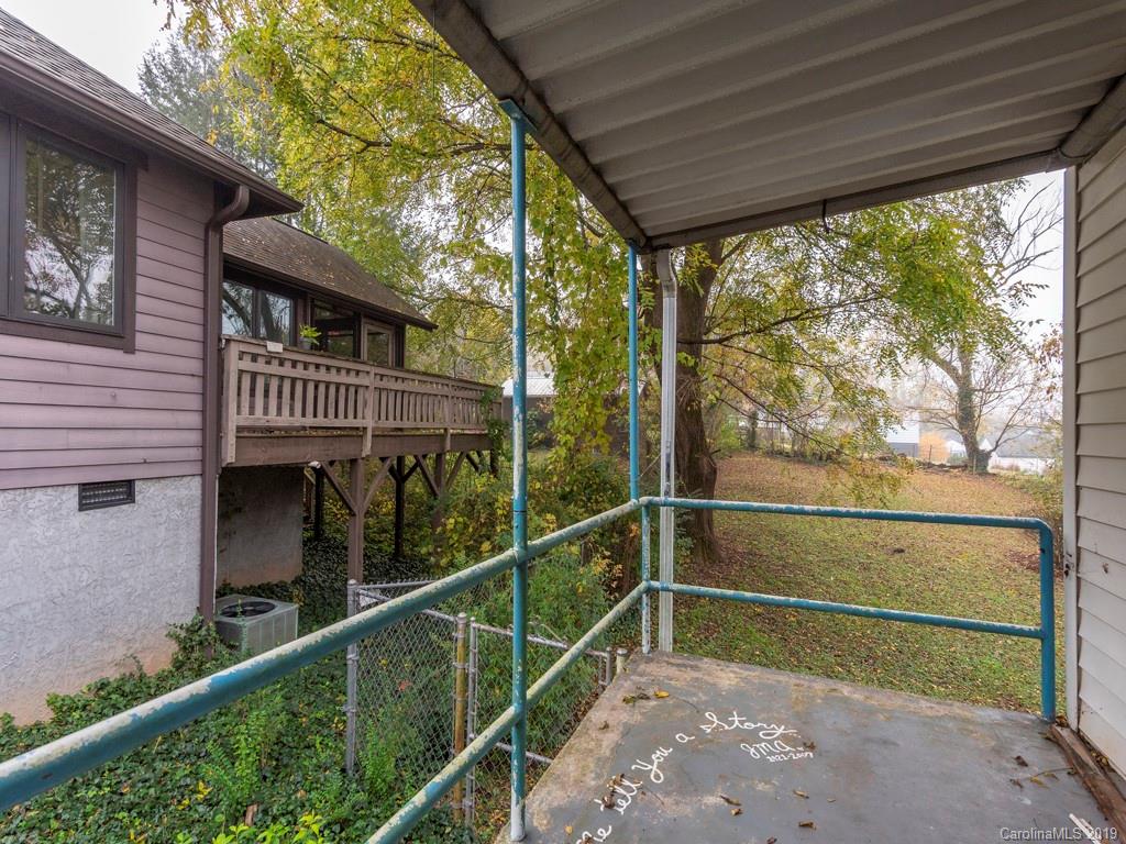 156 Sulphur Springs Road Asheville NC 28806